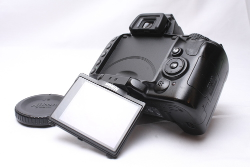 本格一眼レフ入門に Nikon D5000 ダブルレンズ 望遠入門