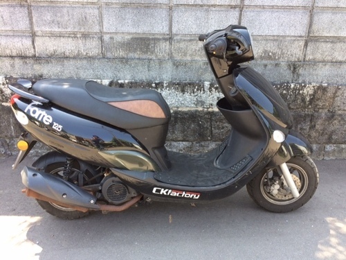 CKファクトリー　FORTE125　ブラック