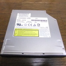DVDドライブ UJ875A