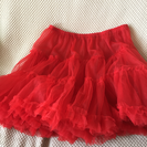 赤色スカート