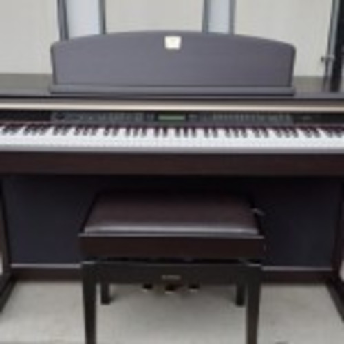 ヤマハ　CLP-170R　2004年製　　￥35,000-