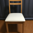 テーブル椅子２つ