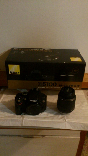 Nikon D5100 18-55mm VR Kit 中古