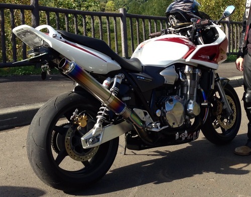 北海道☆ホンダ☆CB1300☆カスタム☆社外品多数
