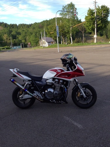 北海道☆ホンダ☆CB1300☆カスタム☆社外品多数
