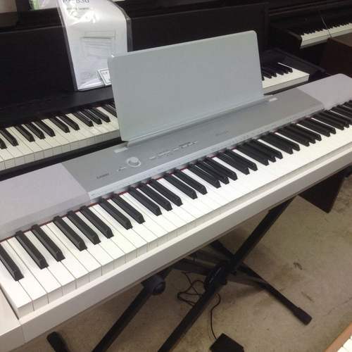 カシオ　PX-150WE 　2014年製