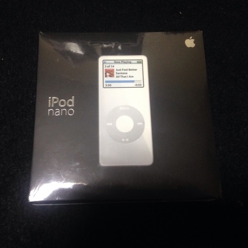 【送料500円】希少品　iPodnano第１世代1GB　新品未開封