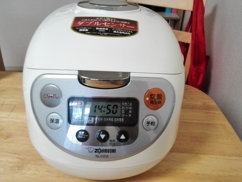 【お取引中】マイコン式炊飯器　象印　2015年製　5.5合【保証書つき】