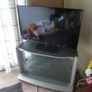 パナソニック32型液晶テレビ　と　テレビ台　