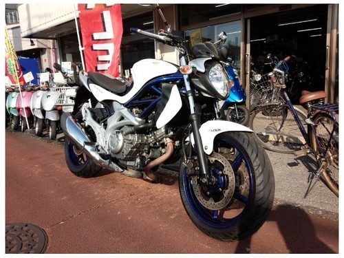 スズキ グラディウス400 水冷4サイクルVツイン400CC ABS付き ☆彡