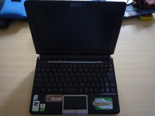 Eee pc 中古パソコン　まだまだ使えます