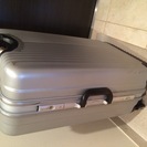 スーツケース　Lサイズ　TSAロック　フレーム　交換用キャスター付