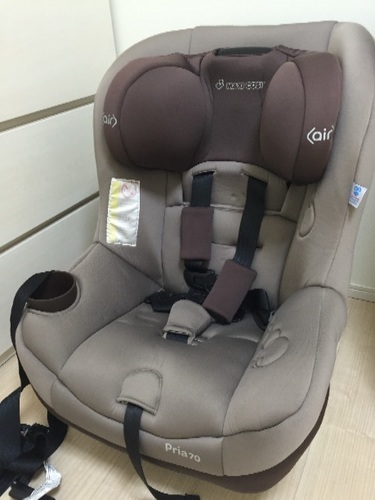 マキシコシ カーシート