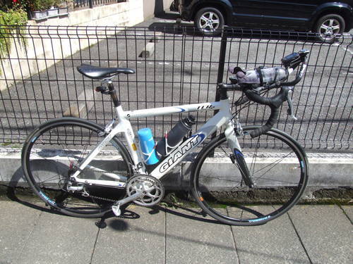 難ありロードレーサーGIANT SR2 aeroを譲ります