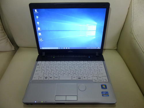 Win10 / Core-i5 / メモリ2GB / HDD160GB / Fujitsu P771