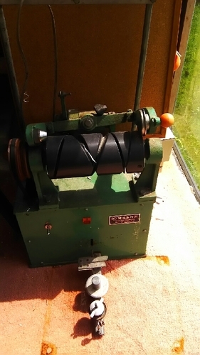 電動糸かせ巻機（毛糸用）