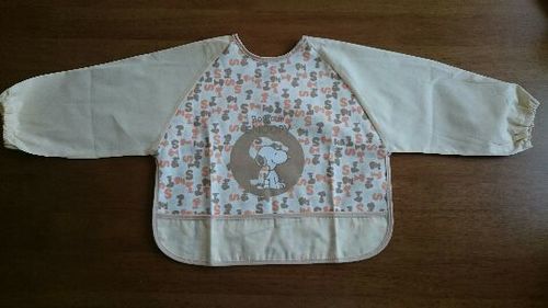 新品 スヌーピー 長袖お食事エプロン ながこ 広島のベビー用品 授乳 お食事用品 の中古あげます 譲ります ジモティーで不用品の処分