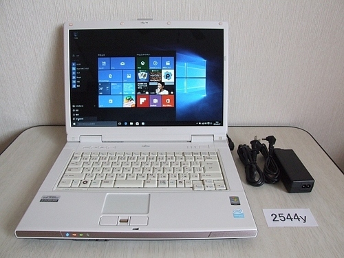 Fujitsu FMV-BIBLO NF40U ノートパソコン