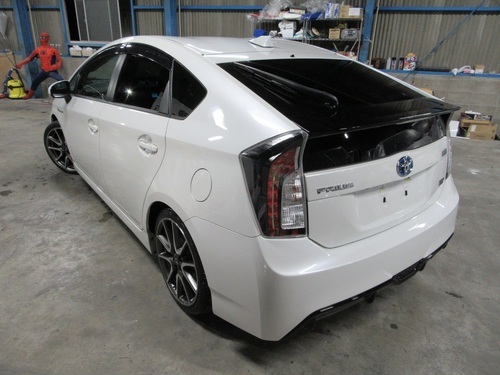 プリウスg S仕様21年式6 1万キロ内装まで変更全体美車 Tkオート 羽島のプリウスの中古車 ジモティー