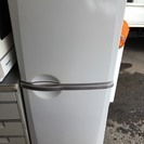 三菱ノンフロン冷蔵庫2005年　136L