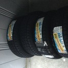 【取引中】【未使用】スタッドレスタイヤ 185/65/15 15インチ