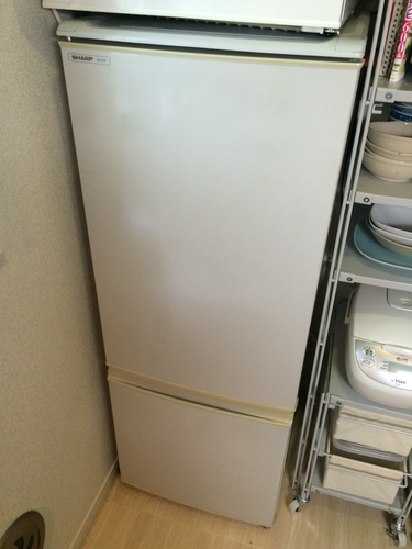 【ギフ_包装】 シャープ冷蔵庫 167L 2008年製 冷蔵庫