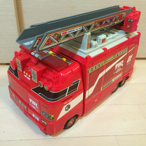 レア トミカ 大きな変身消防車 テス 江戸川のおもちゃの中古あげます 譲ります ジモティーで不用品の処分