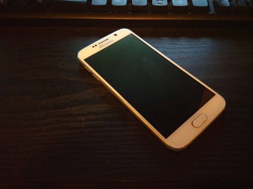 【docomo】SC-05G Galaxy S6 ホワイト 美品・ケース付き！