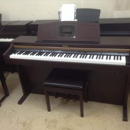 Roland　HPi-6D   2006年製　　￥42,000－