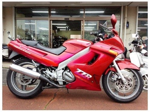 ご成約ありがとうございます。NO.1030 ZZR250 水冷4サイクル並列2気筒エンジン ☆彡