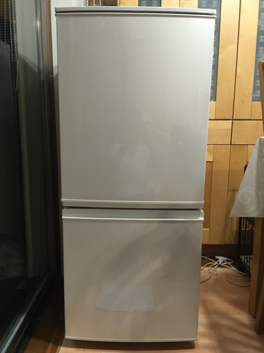 【メール便無料】 【新品】シャープ２ドア冷蔵庫  SJ-D14B-W  左右開き  137L 冷蔵庫