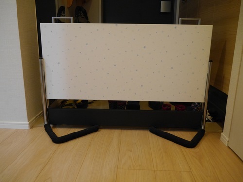 ベビーガード ベビーフェンス ベビーゲート ベビーストップ 壁紙タイプ 90cm さんさん 大野城のベビー用品 安全 保護グッズ の中古あげます 譲ります ジモティーで不用品の処分