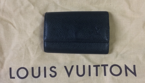 正規品 Louis Vuitton ルイヴィトン タイガ アドワーズ(黒) CA3059 6連キーケース