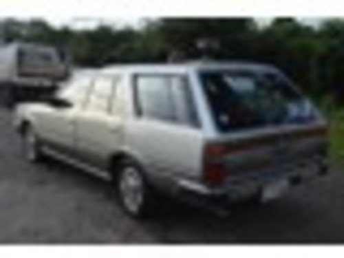 日産 セドリックワゴン 2.8 28D・6 GL ディーゼル （シルバーグレーII 