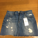 ZARA　クラッシュデニムのスカートです。