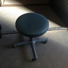 オフィス用丸椅子鼠色