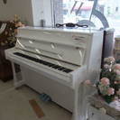 掘り出しもの!やっぱり新品ホワイトピアノ!