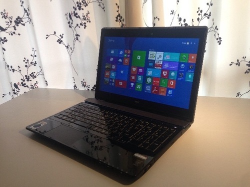 ノートパソコン NEC LAVIE(NS850)Intel Core i7-5500u