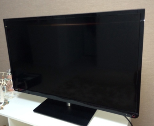 ＊32型テレビ＊