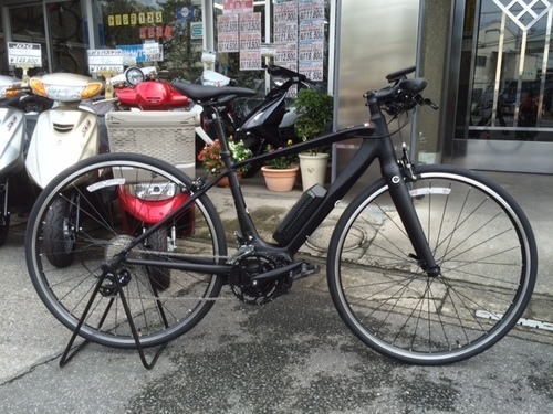 新車ヤマハ電動自転車　ＹＰＪ-Ｃ　ブラック PW70CM