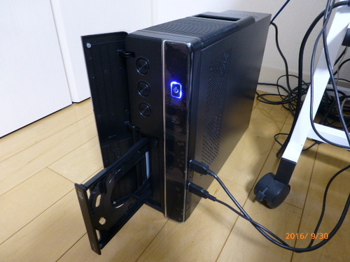 ★年賀・新同　ASUS　HDD2TB/8GB WIN10+おまけＣＳ6他　★