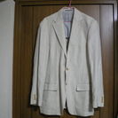 薄いグレーのような　白のような　ジャケット　Lサイズ　美品です。