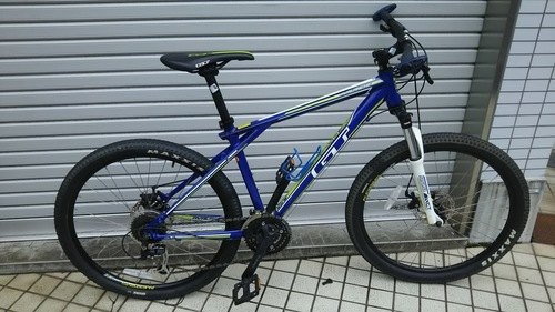 中古　GT AVALANCHE4.0