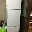 荷卸相談/引き取り歓迎　真っ白の冷蔵庫