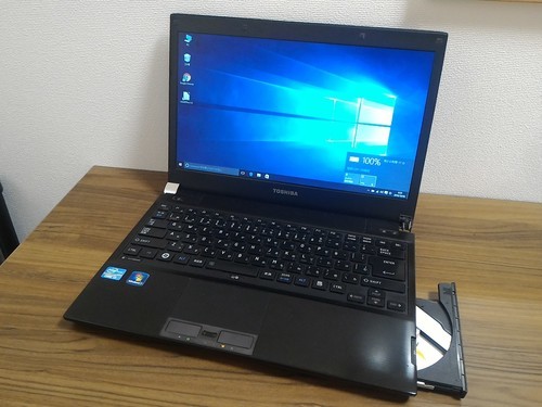 (お取引中)SSD \u0026 Core-i3搭載! 超高速Windows10ノートPC /Core-i5/4GB/120GB/DVD-RW/無線LAN/Libre Office [東芝 Dynabook R731]