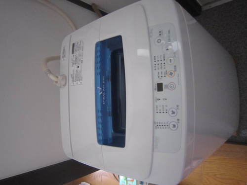 ハイアール洗濯機4.2kg - 2013年美品