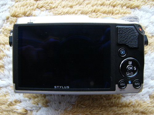 OLYMPUS SH-3 3ヶ月使用のデジタルカメラを売ります