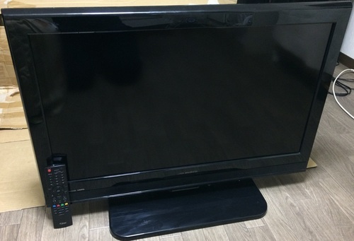 【ご成約済】32型　DXアンテナ・DX BROADTEC　2011年製　薄型　ハイビジョン液晶テレビ　【LVW-325】