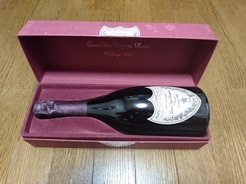 ◆ドンペリニヨン DomPerignon ロゼ 1990 箱付 ①◆
