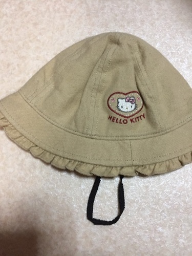 新品タグ付きキティちゃんの帽子 ひなたんママ 京都の子供用品の中古あげます 譲ります ジモティーで不用品の処分